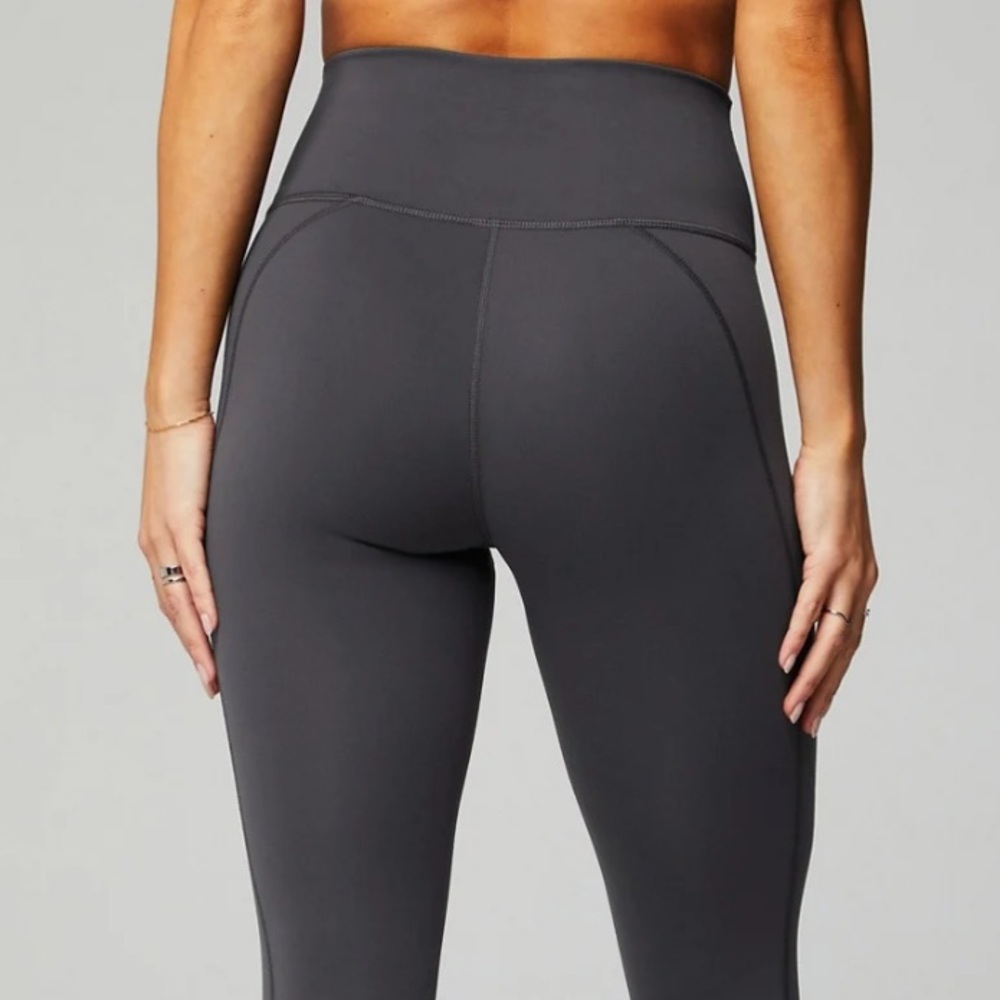 Fabletics Define PowerHold® High-Waisted 7/8 Legging - Regular Inseam 25” - Picture 3 of 11